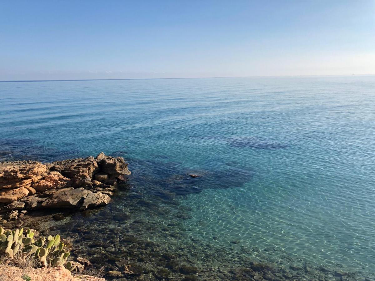 Apartment Deluxe Clara Sea Senses Torrevieja Kültér fotó